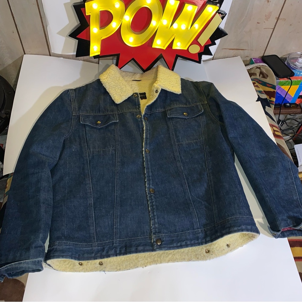 Men’s Sherpa-lined Trucker Jacket Kings Denim Jacket - Used Size 48 Tall